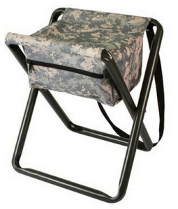 Digital Camo Deluxe Camper's Stool W/Pouch